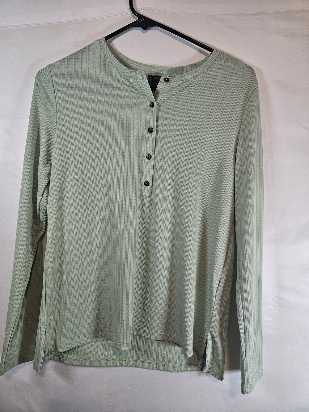 G.H. Bass & Co. Ribbed Henley Long-Sleeve Top in Sage Green